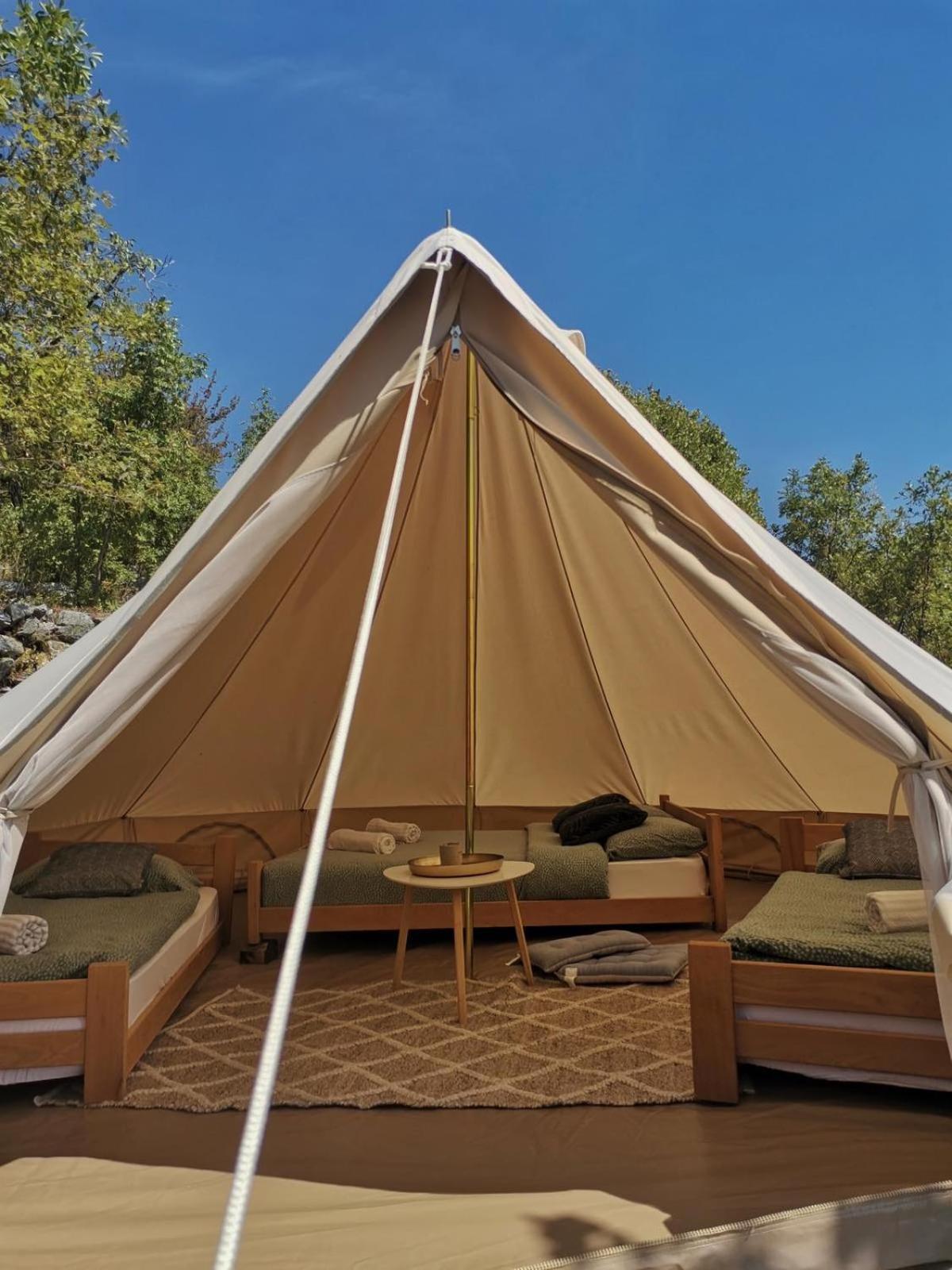 Отель Camp Oaza,Lipa Цетине Экстерьер фото