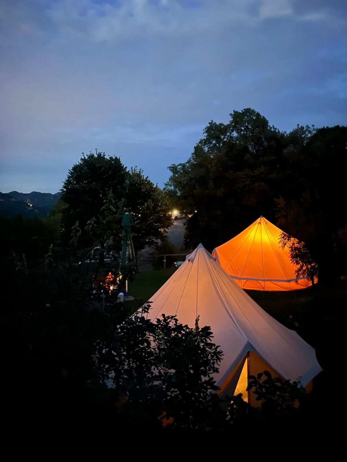 Отель Camp Oaza,Lipa Цетине Экстерьер фото